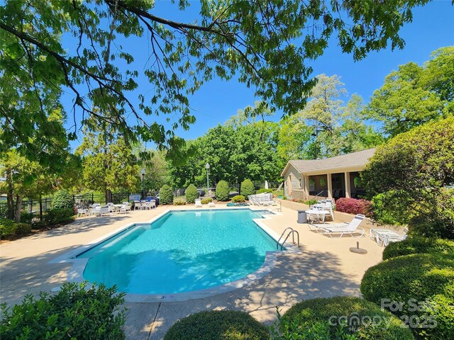 14522 Waterside Dr, Charlotte, NC 28278 - photo 9
