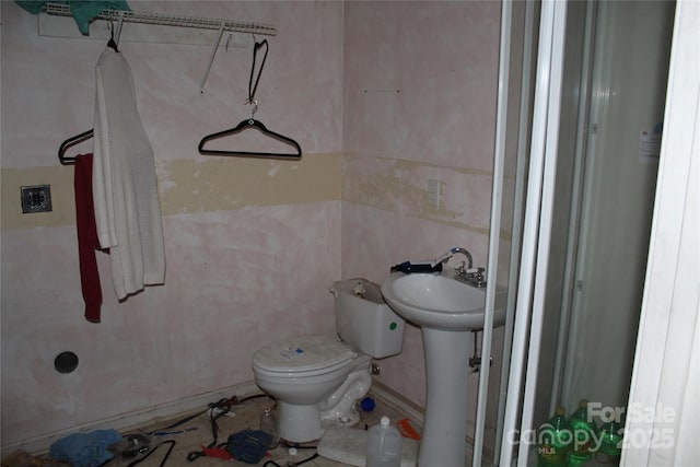 5164 Ralph Winchester Rd, Lenoir, NC 28645 - half bath with toilet