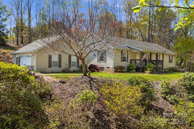 54 Golddigger Dr, Candler, NC 28715 - ranch-style home with an attached garage, a porch, and a front yard