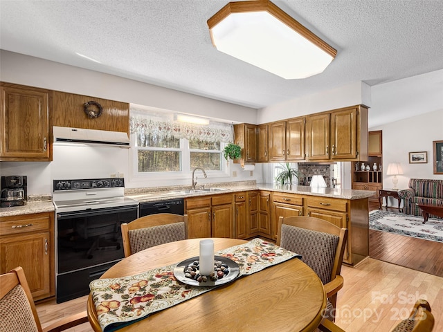 525 Maren Ct, Hendersonville, NC 28739 - photo 8