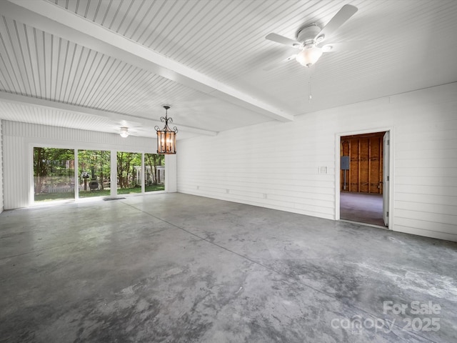 garage featuring ceiling fan