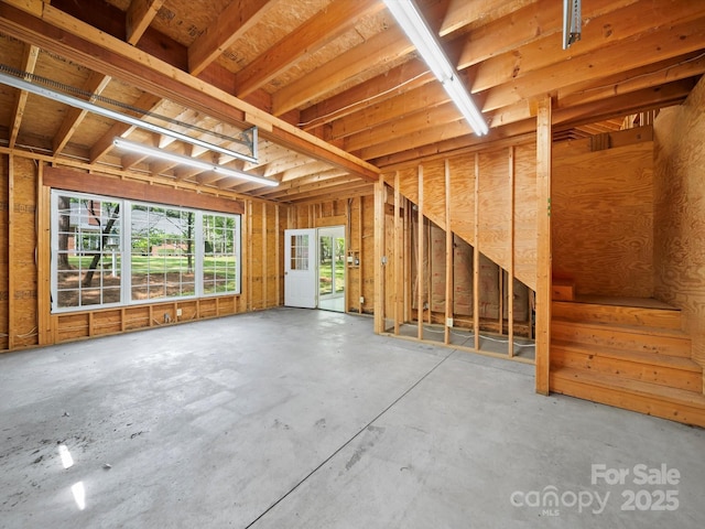 interior space featuring concrete flooring