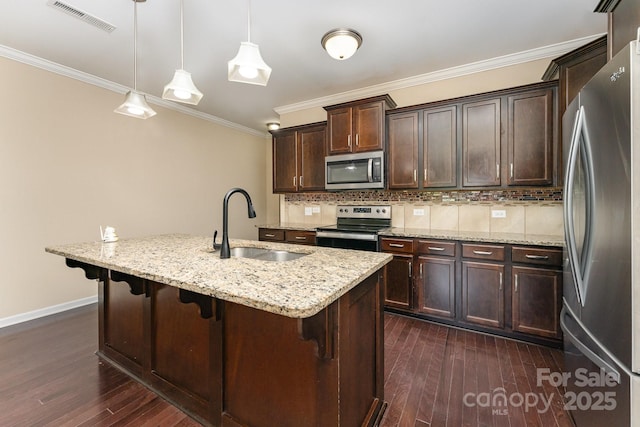 832 Summerlake Dr, Fort Mill, SC 29715 - kitchen with a sink, dark wood finished floors, visible vents, and stainless steel appliances