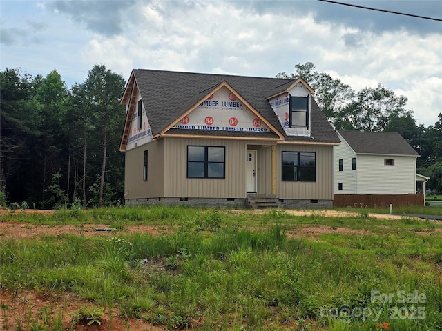 8940 Wilson Rd, Hildebran, NC 28637 - view of front of home featuring crawl space, entry steps, and a shingled roof