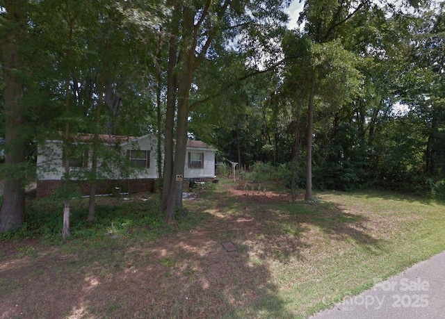 433 E Geroid St, Salisbury, NC 28144 - view of yard