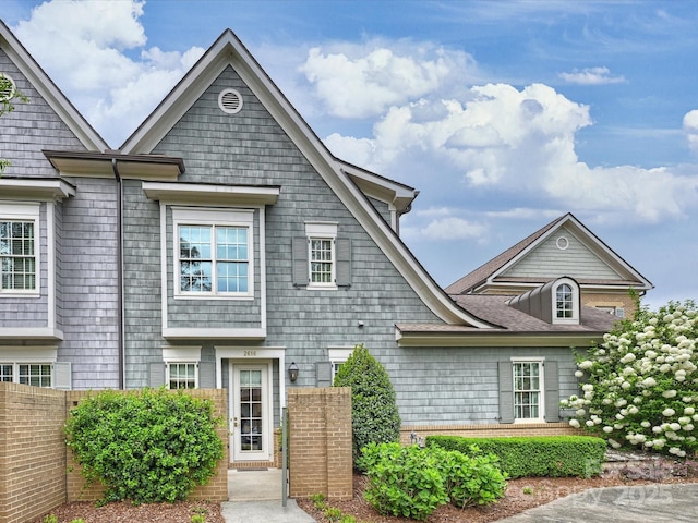 2616 Colton Dr, Charlotte, NC 28211 - view of front of house featuring brick siding and fence