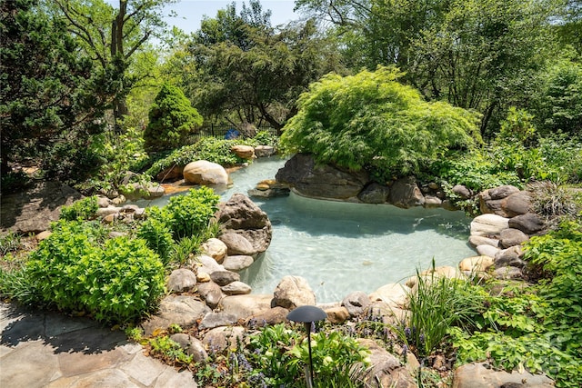 447 N Washington St, Rutherfordton, NC 28139 - view of water feature