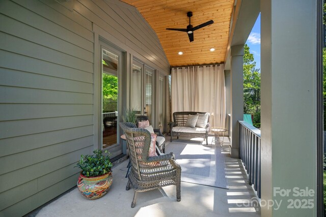 view of patio with a porch and ceiling fan