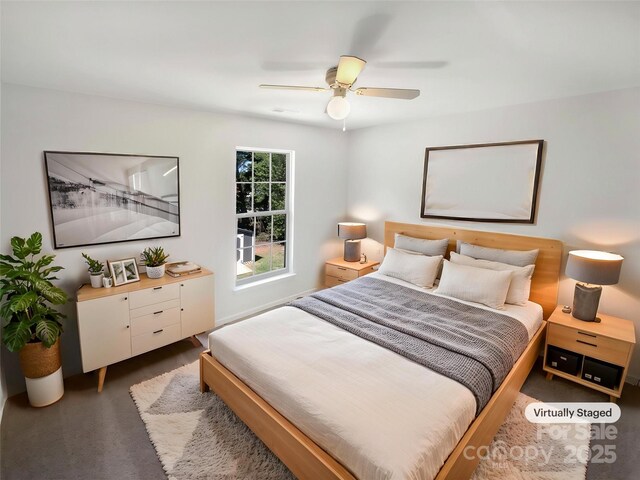 bedroom with a ceiling fan