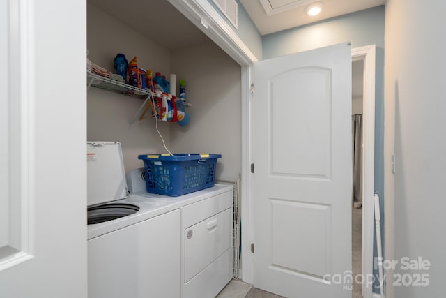 2932 Pirates Pl, Charlotte, NC 28216 - clothes washing area with independent washer and dryer