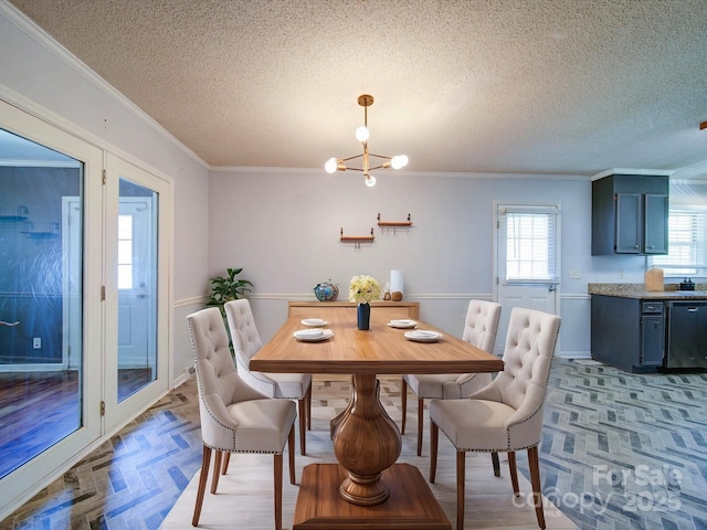 3530 Farm Lake Dr SW, Concord, NC 28027 - dining area with a textured ceiling, an inviting chandelier, baseboards, and ornamental molding