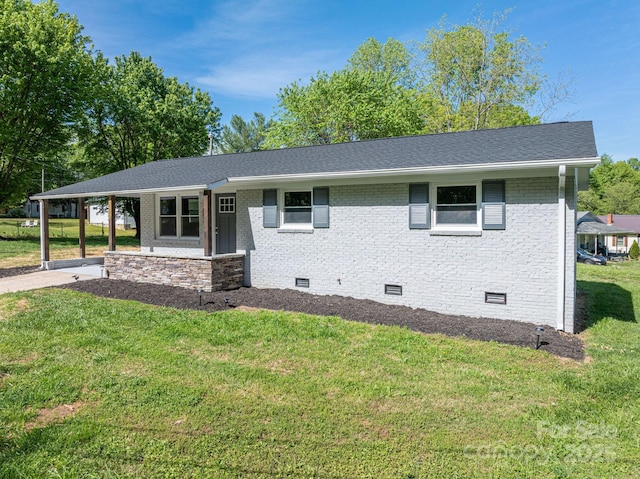 692 S Pink St, Cherryville, NC 28021 - ranch-style home with brick siding, a front lawn, crawl space, and roof with shingles