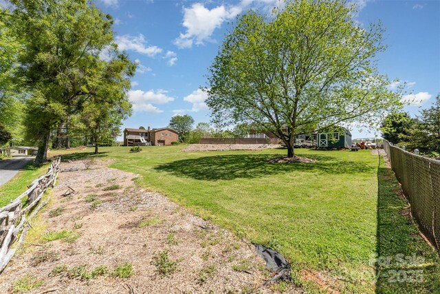 220 Hilltop St, Connelly Springs, NC 28612 - view of yard