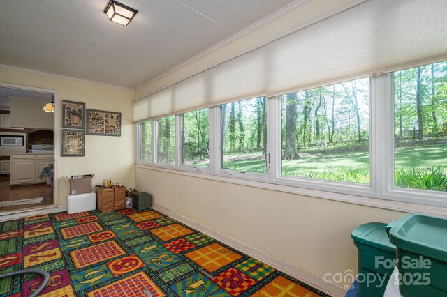 1058 General Hoke Dr, Lincolnton, NC 28092 - sunroom / solarium with ornamental molding