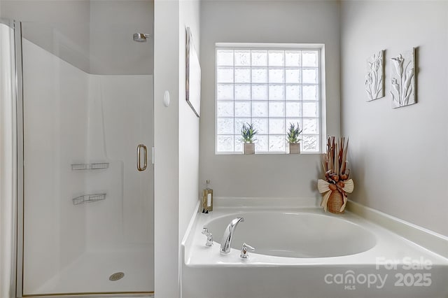 13610 Aldenbrook Dr, Huntersville, NC 28078 - full bathroom featuring a stall shower and a garden tub