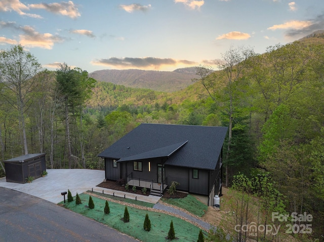 175 Silverglen Way, Hendersonville, NC 28792 - exterior space with a forest view