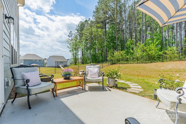 view of patio featuring a fenced backyard