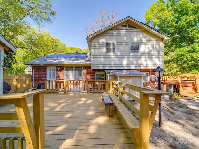 6820 Elm Forest Dr, Charlotte, NC 28212 - wooden deck with fence