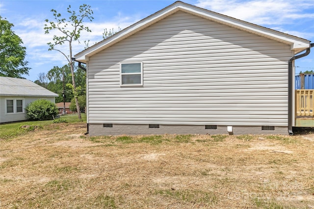 109 W Poplar St, Stanley, NC 28164 - view of home's exterior with crawl space