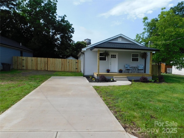 109 W Poplar St, Stanley, NC 28164 - view of front of property with a porch