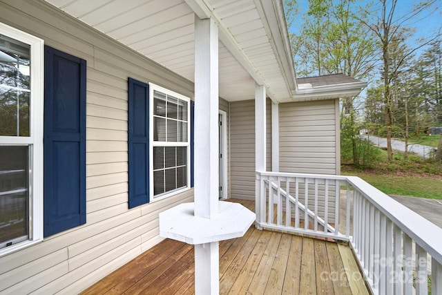 510 Laurel St, Hendersonville, NC 28792 - wooden terrace featuring a porch