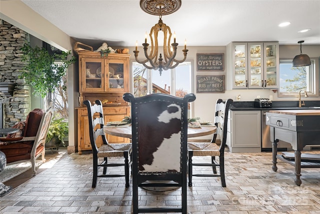 704 Fleetwood Plz, Hendersonville, NC 28739 - dining area featuring a chandelier and recessed lighting