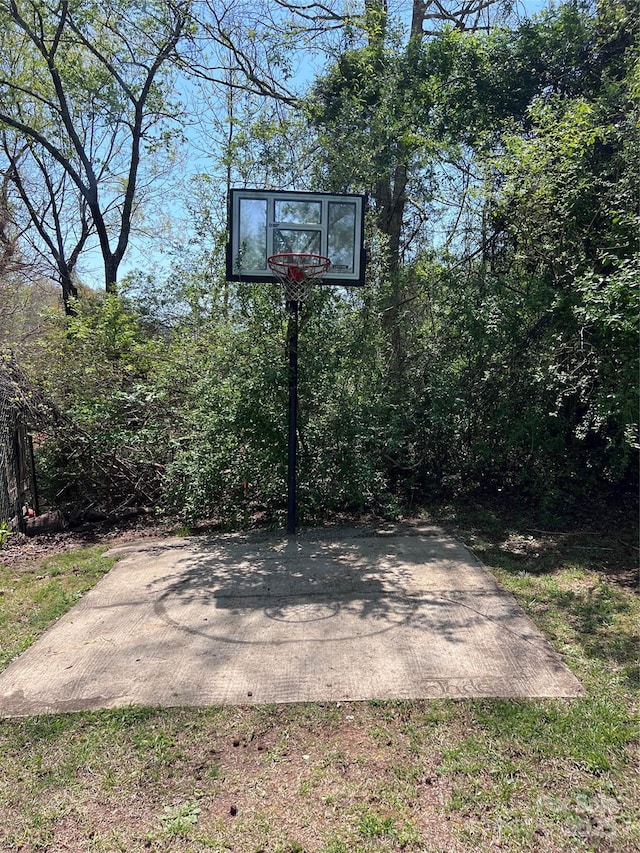 541 Pilgrim Rd, Ellenboro, NC 28040 - view of basketball court with basketball hoop