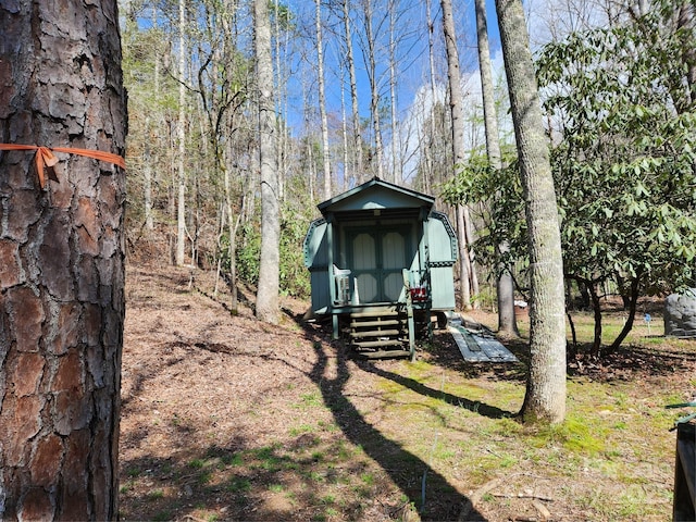 80 S Jarvis Dr, Hendersonville, NC 28792