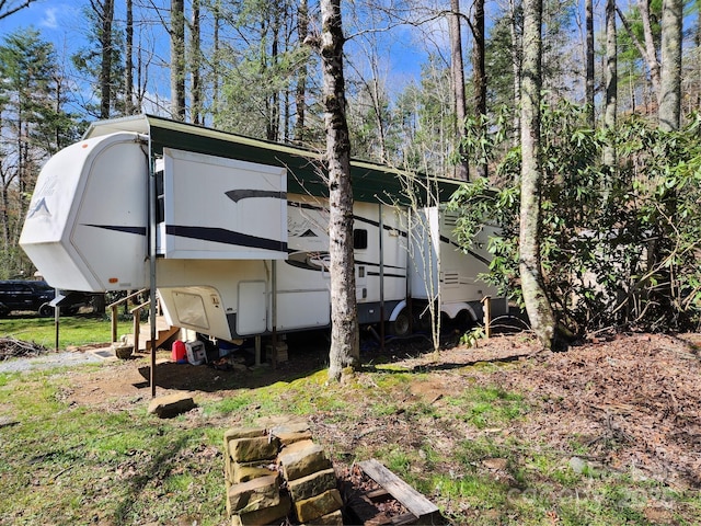 80 S Jarvis Dr, Hendersonville, NC 28792