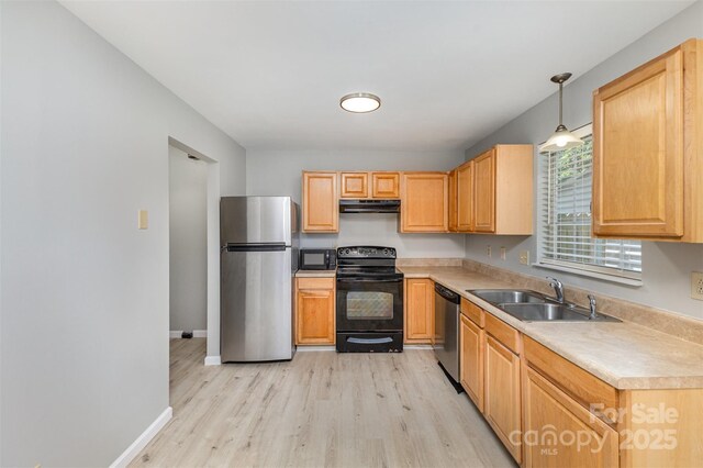 7507 Holly Grove Ct, Charlotte, NC 28227 - photo 6