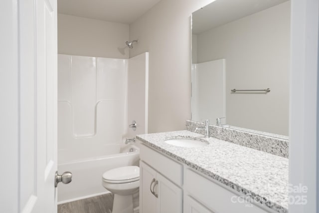4149 River Run Cir, Hickory, NC 28602 - bathroom featuring toilet, bathtub / shower combination, vanity, and wood finished floors