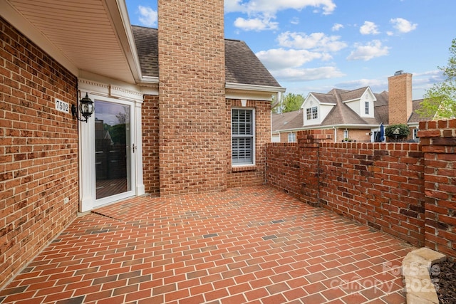 7502 Hurstbourne Green Dr, Charlotte, NC 28277 - view of patio / terrace with fence