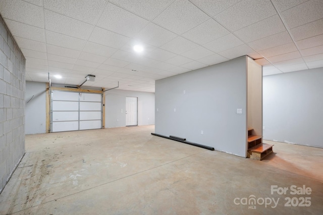1592 Farmington Hills Dr, Conover, NC 28613 - view of garage