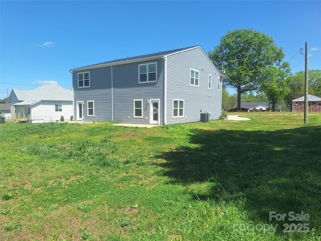 405 N Mulberry St, Cherryville, NC 28021 - back of house with cooling unit and a lawn