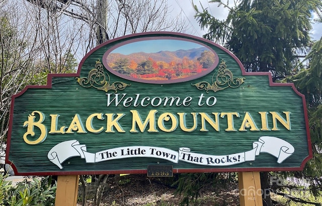 520 Tenth St, Black Mountain, NC 28711 - view of community sign