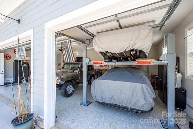4594 N Wynswept Dr, Maiden, NC 28650 - view of garage
