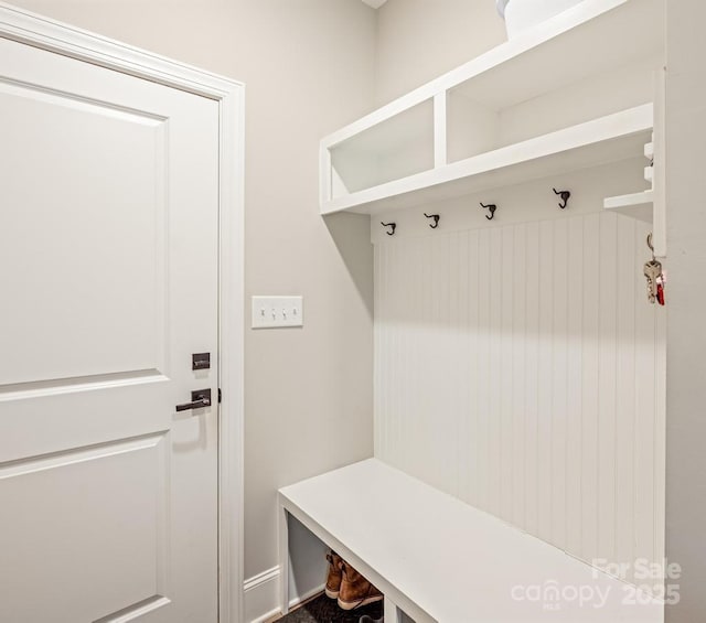 4594 N Wynswept Dr, Maiden, NC 28650 - view of mudroom