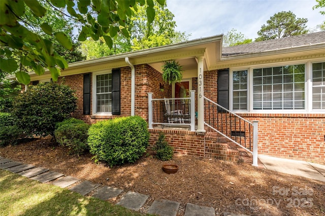 10316 Whitethorn Dr, Charlotte, NC 28277 - view of front facade with brick siding
