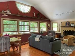 9405 NC-261 Hwy, Bakersville, NC 28705 - photo 15
