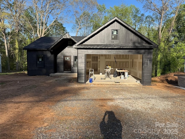 122 39th Avenue Ct NW, Hickory, NC 28601 - garage with dirt driveway