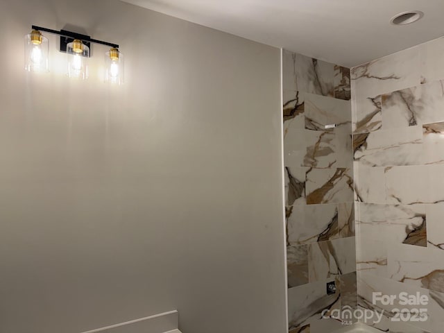 122 39th Avenue Ct NW, Hickory, NC 28601 - bathroom featuring a shower