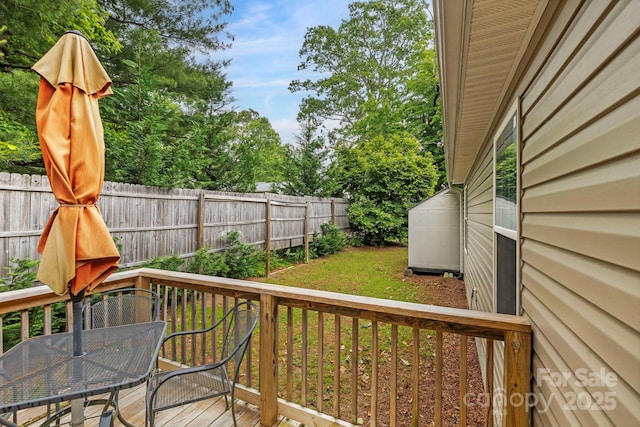255 Jackson Loop Rd, Flat Rock, NC 28731 - deck featuring outdoor dining space and a fenced backyard