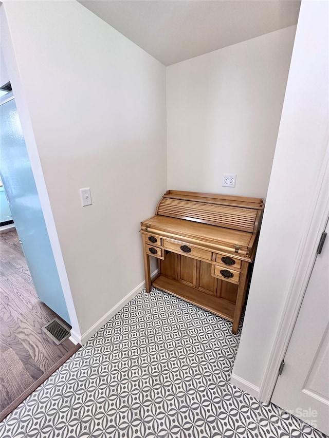 219 Flat Creek Rd, Black Mountain, NC 28711 - hallway featuring baseboards and visible vents