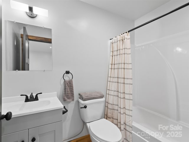 282 County Rd, Waynesville, NC 28785 - full bathroom featuring toilet, vanity, and shower / bath combo with shower curtain