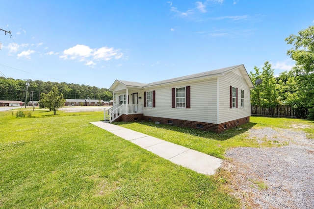 809 1st St E, Ahoskie, NC 27910 - manufactured / mobile home featuring crawl space