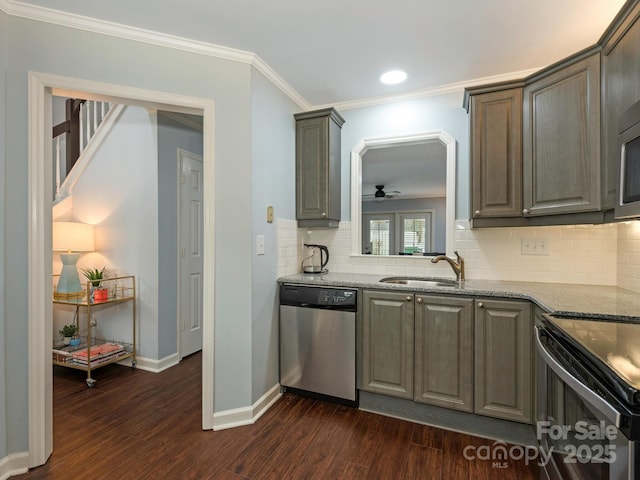 8251 Tradd Ct, Charlotte, NC 28210 - kitchen featuring dishwasher, a sink, black electric range oven, dark wood-style flooring, and baseboards