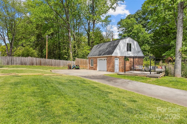 6035 Idlebrook Dr, Charlotte, NC 28212 - garage with concrete driveway and a detached garage