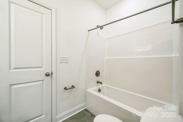 81 Walnut Springs Dr Unit 22-D, Asheville, NC 28804 - full bathroom featuring toilet, bathing tub / shower combination, and baseboards