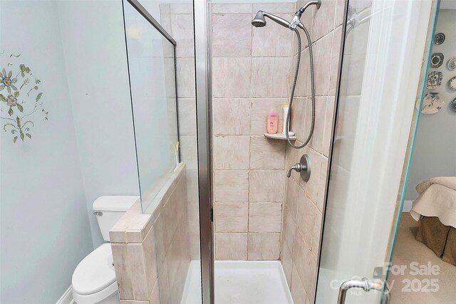 729 Lochaven Rd, Waxhaw, NC 28173 - full bathroom featuring a stall shower and toilet