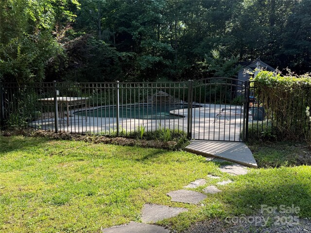 729 Lochaven Rd, Waxhaw, NC 28173 - view of pool